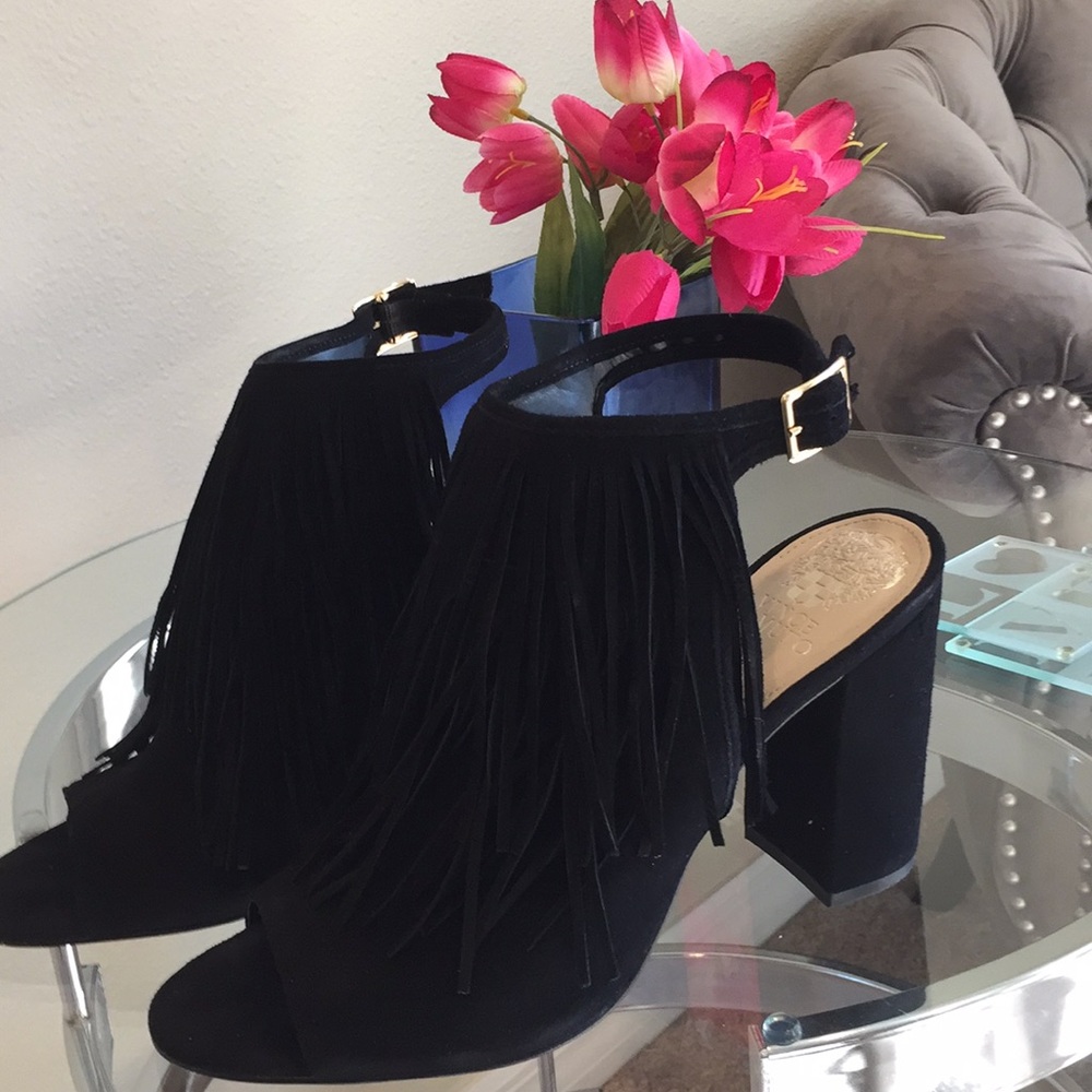 Vince Camuto Fringe sandals